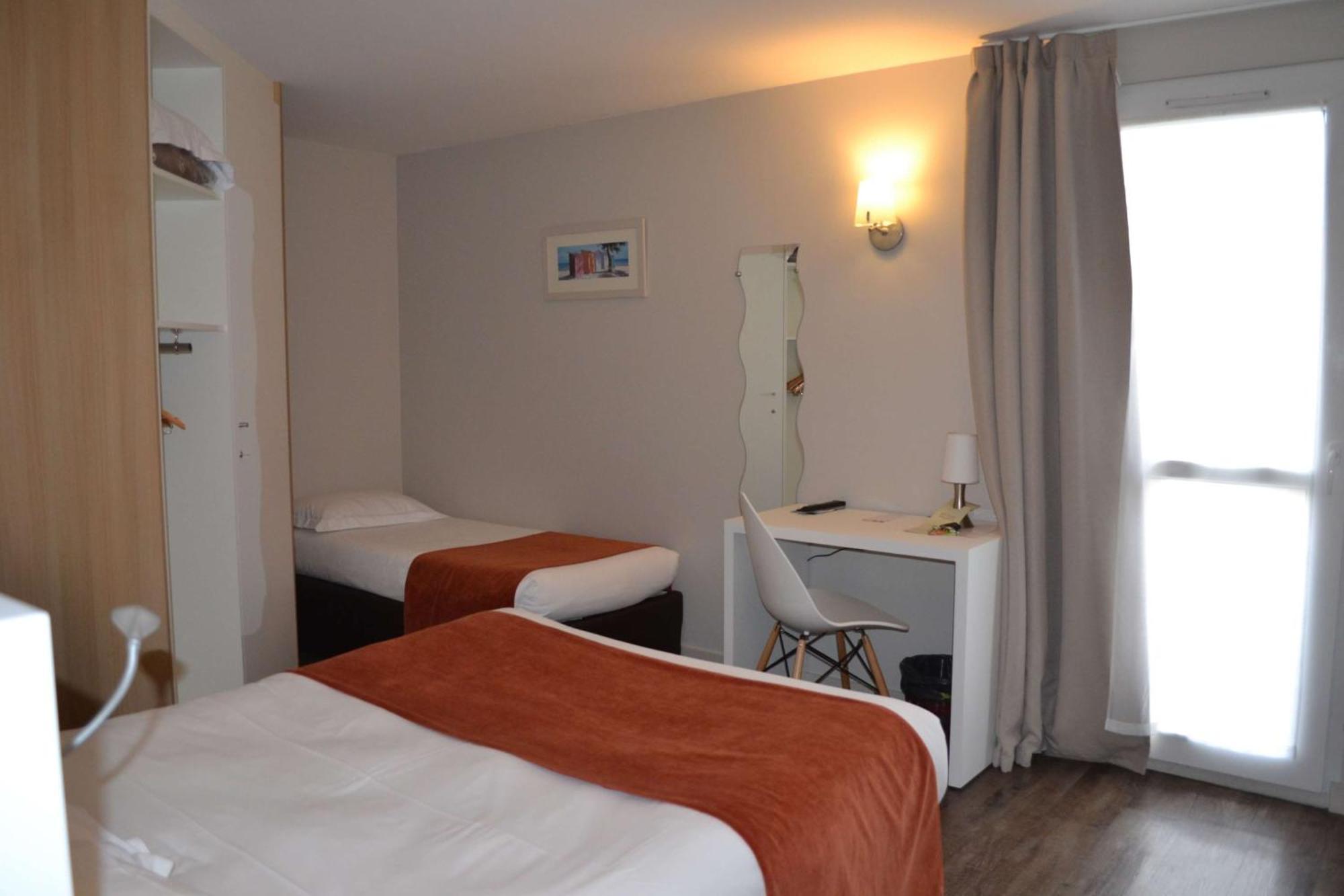 Brit Hotel Les Alizes 포르닉 외부 사진