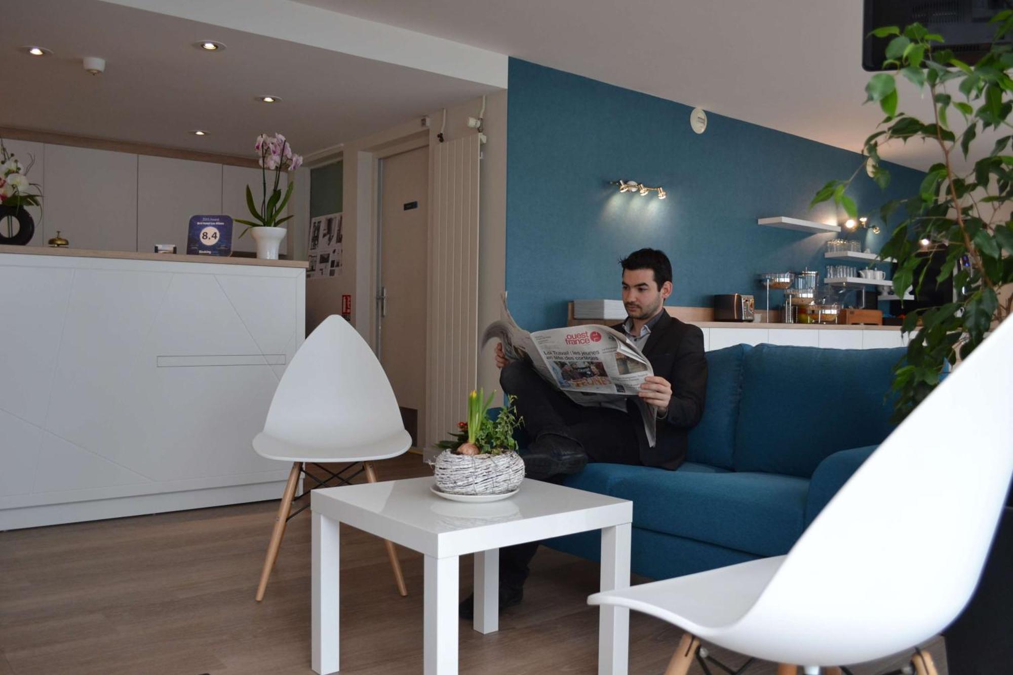 Brit Hotel Les Alizes 포르닉 외부 사진