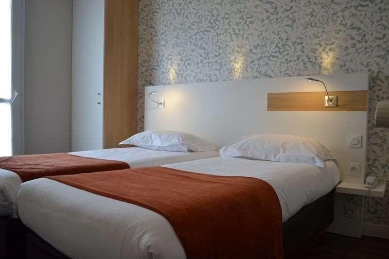 Brit Hotel Les Alizes 포르닉 객실 사진